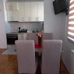 Appartement Stan Na Dan-apartman N&t2