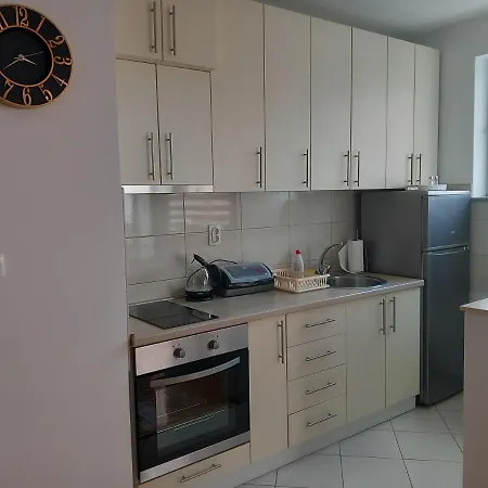 Stan Na Dan-apartman N&t2 شقة