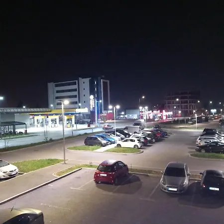 Stan Na Dan-apartman N&t2 * Lukavica