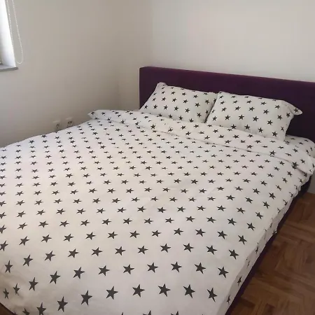 Stan Na Dan-apartman N&t2 شقة Lukavica