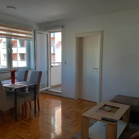 Stan Na Dan-apartman N&t2 Lukavica