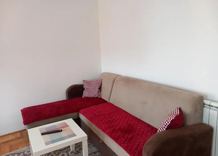 Stan Na Dan-apartman N&t2 公寓 Lukavica